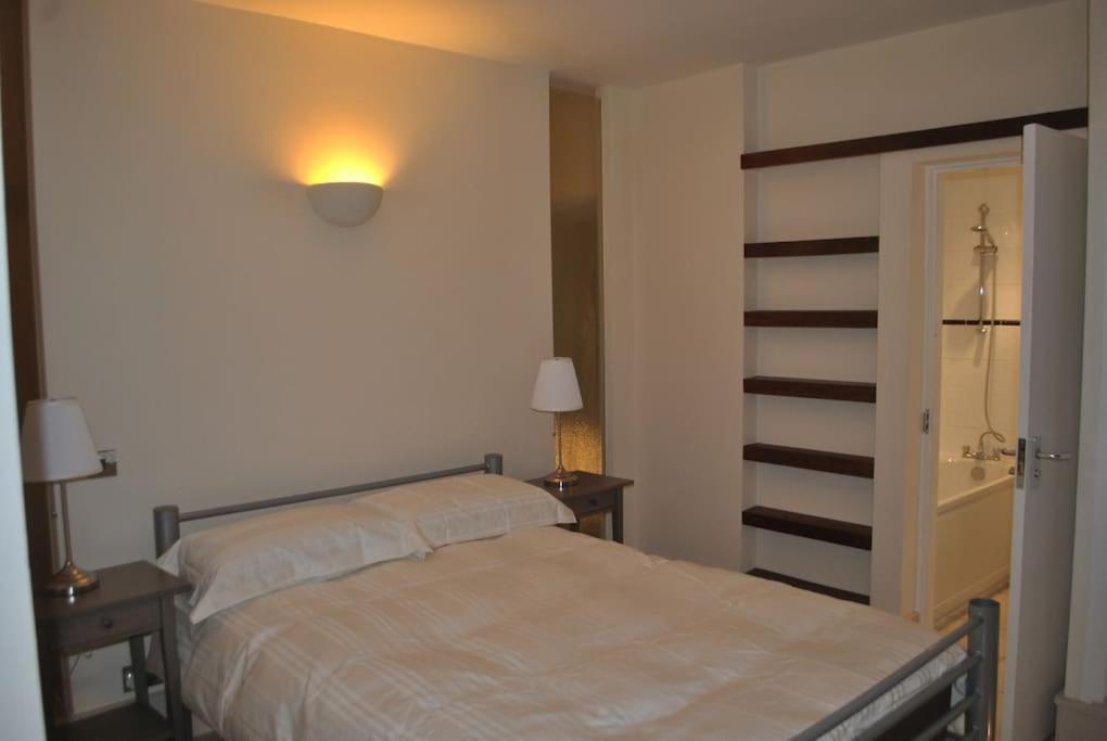 Awesome Apartment In The Heart Of Camden Town London Exterior foto